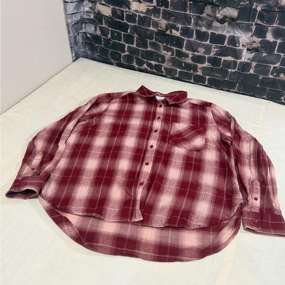 Time & Tru Women’s Plaid Button Up Shirt Red Pink Size L 12-14 Long Sleeve